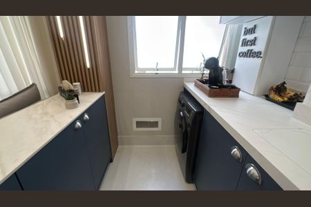 Apartamento à venda com 68m², 2 quartos e 1 vagaÁrea de Serviço