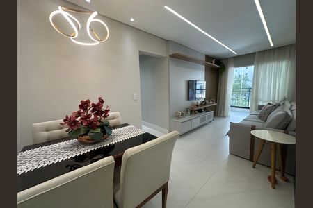 Apartamento à venda com 68m², 2 quartos e 1 vagaSala