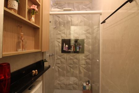 Casa de condomínio para alugar com 133m², 3 quartos e 3 vagasBanheiro Quarto 1