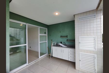 Varanda de apartamento para alugar com 3 quartos, 71m² em Barra da Tijuca, Rio de Janeiro