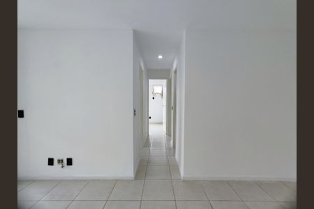 Sala de apartamento para alugar com 3 quartos, 71m² em Barra da Tijuca, Rio de Janeiro