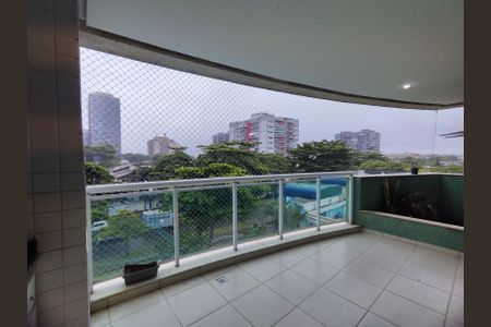 Varanda de apartamento para alugar com 3 quartos, 71m² em Barra da Tijuca, Rio de Janeiro
