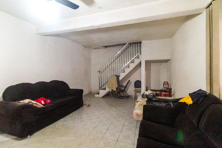 Sala de casa para alugar com 3 quartos, 200m² em Jardim Sao Pedro, São Paulo