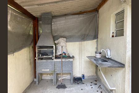 Casa de condomínio para alugar com 61m², 2 quartos e 2 vagasQuintal