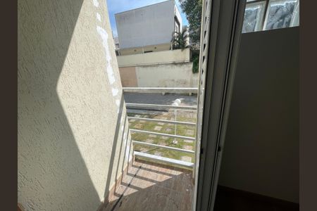 Casa de condomínio para alugar com 61m², 2 quartos e 2 vagasVaranda