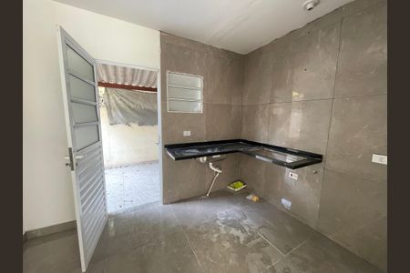 Casa de condomínio para alugar com 61m², 2 quartos e 2 vagasCozinha