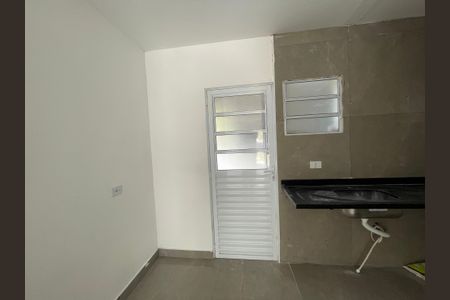 Casa de condomínio para alugar com 61m², 2 quartos e 2 vagasCozinha