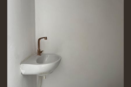 Casa de condomínio para alugar com 61m², 2 quartos e 2 vagasLavabo