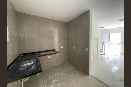 Casa de condomínio para alugar com 61m², 2 quartos e 2 vagasCozinha 