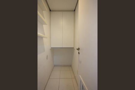 Apartamento à venda com 86m², 2 quartos e 2 vagasÁrea de Serviço