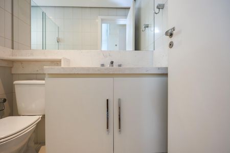 Apartamento à venda com 86m², 2 quartos e 2 vagasBanheiro da Suíte 2