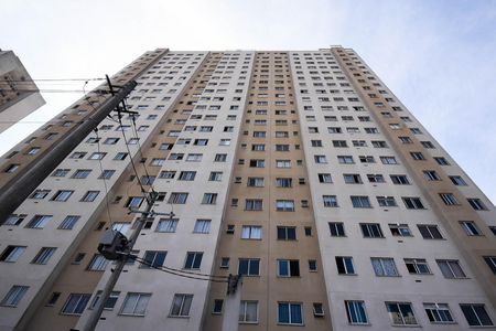 Apartamento para alugar com 59m², 3 quartos e 1 vagaFachada