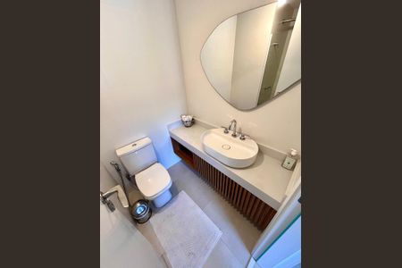 Banheiro de apartamento à venda com 3 quartos, 140m² em Botafogo, Rio de Janeiro