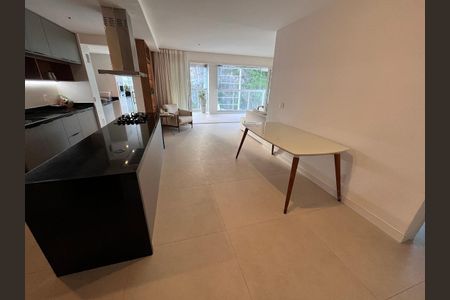 Cozinha de apartamento à venda com 3 quartos, 140m² em Botafogo, Rio de Janeiro
