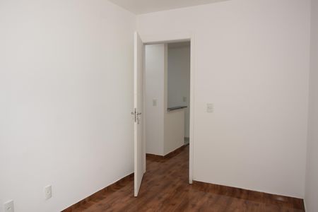 Apartamento para alugar com 2 quartos, 52m² em Jardim de Lourdes, Embu das Artes