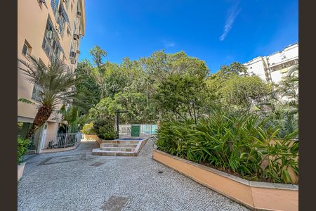 Apartamento à venda com 69m², 3 quartos e 1 vagaÁrea comum