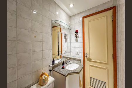 Apartamento à venda com 69m², 3 quartos e 1 vagaBanheiro