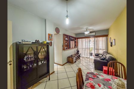 Apartamento à venda com 69m², 3 quartos e 1 vagaSala