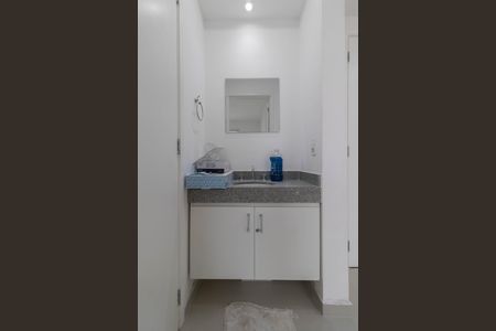Apartamento para alugar com 33m², 2 quartos e 1 vaga Apartamento para alugar com 33m², 2 quartos e 1 vagaBanheiro