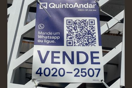 Casa à venda com 163m², 2 quartos e 2 vagas Casa à venda com 163m², 2 quartos e 2 vagasPlaca