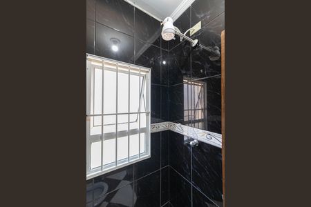 Casa à venda com 163m², 2 quartos e 2 vagas Casa à venda com 163m², 2 quartos e 2 vagasBanheiro