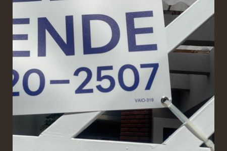 Casa à venda com 163m², 2 quartos e 2 vagas Casa à venda com 163m², 2 quartos e 2 vagasVAIO-319