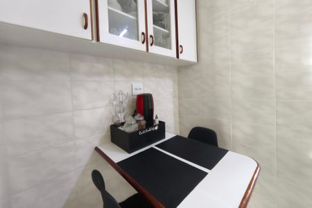 Apartamento à venda com 64m², 2 quartos e 2 vagasCozinha