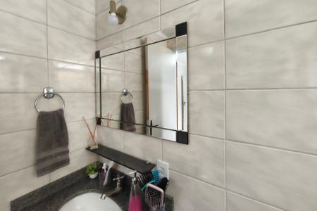 Banheiro Suíte de apartamento à venda com 2 quartos, 64m² em Vila Joao Jorge, Campinas