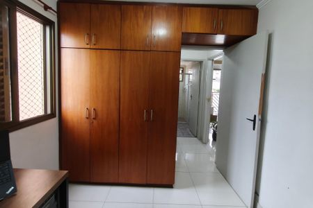 Apartamento à venda com 64m², 2 quartos e 2 vagasQuarto 2