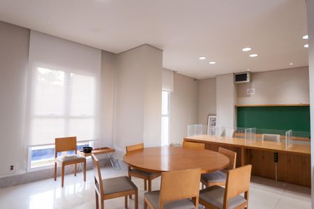 Apartamento à venda com 197m², 4 quartos e 3 vagashome office