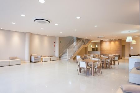 Apartamento à venda com 197m², 4 quartos e 3 vagasÁrea comum - Salão de festas