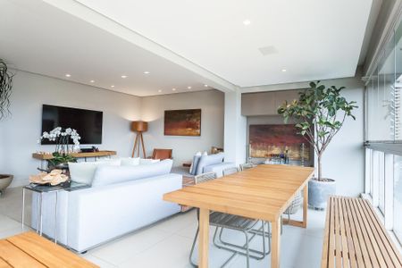 Apartamento à venda com 197m², 4 quartos e 3 vagassala