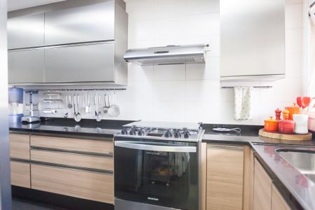 Apartamento à venda com 197m², 4 quartos e 3 vagasCozinha