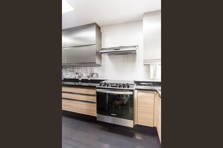 Apartamento à venda com 197m², 4 quartos e 3 vagasCozinha