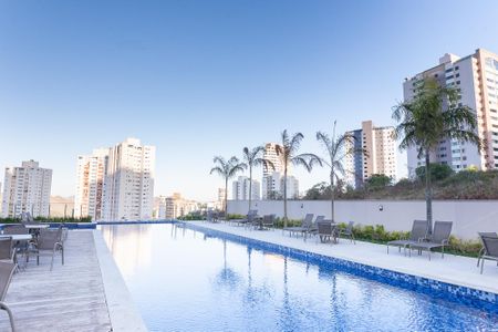 Apartamento à venda com 197m², 4 quartos e 3 vagasÁrea comum - Piscina