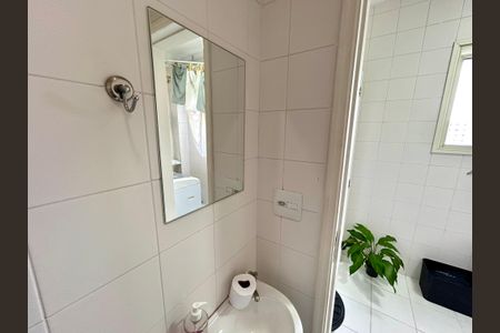 Apartamento para alugar com 76m², 2 quartos e 2 vagas Apartamento para alugar com 76m², 2 quartos e 2 vagasBanheiro 2