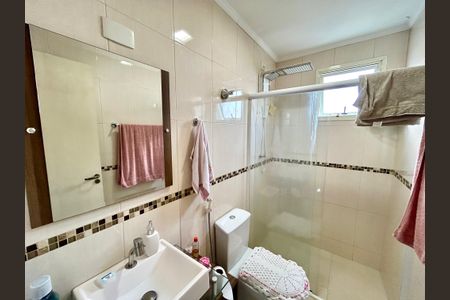 Apartamento para alugar com 76m², 2 quartos e 2 vagas Apartamento para alugar com 76m², 2 quartos e 2 vagasBanheiro 1