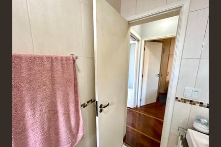 Apartamento para alugar com 76m², 2 quartos e 2 vagas Apartamento para alugar com 76m², 2 quartos e 2 vagasBanheiro 1