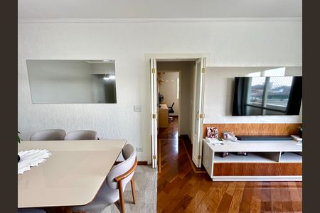 Apartamento para alugar com 76m², 2 quartos e 2 vagas Apartamento para alugar com 76m², 2 quartos e 2 vagasSala