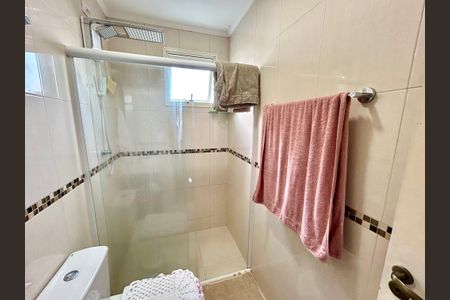 Apartamento para alugar com 76m², 2 quartos e 2 vagas Apartamento para alugar com 76m², 2 quartos e 2 vagasBanheiro 1