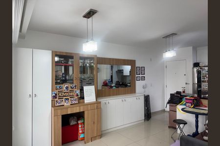 Apartamento para alugar com 67m², 2 quartos e 1 vaga Apartamento para alugar com 67m², 2 quartos e 1 vagaFoto 04