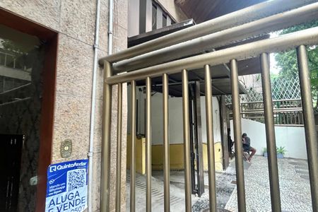Apartamento à venda com 39m², 1 quarto e sem vaga Apartamento à venda com 39m², 1 quarto e sem vagaPlaca