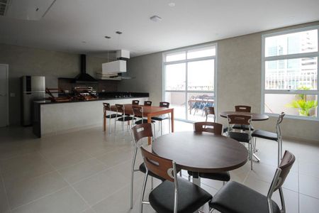 Apartamento à venda com 41m², 1 quarto e 1 vaga Apartamento à venda com 41m², 1 quarto e 1 vagaÁrea comum - Salão de festas