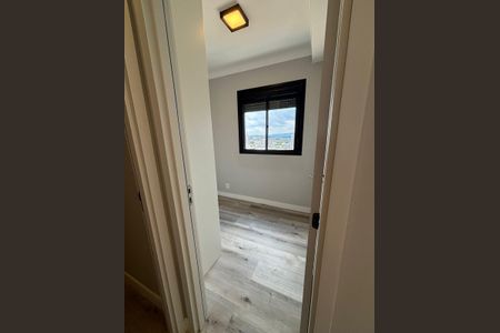 Quarto de apartamento para alugar com 2 quartos, 42m² em Presidente Altino, Osasco