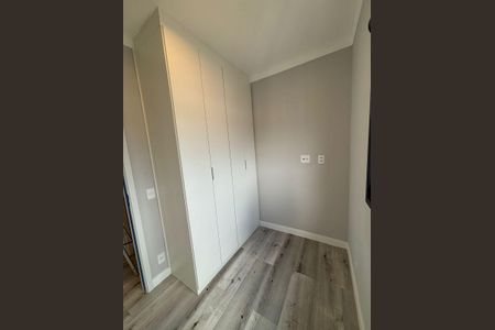 Quarto de apartamento para alugar com 2 quartos, 42m² em Presidente Altino, Osasco