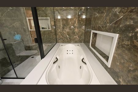 Casa de condomínio para alugar com 259m², 4 quartos e 3 vagas