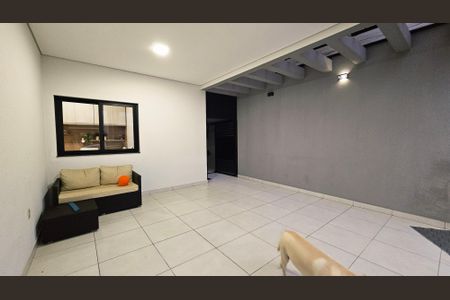 Casa de condomínio para alugar com 259m², 4 quartos e 3 vagas