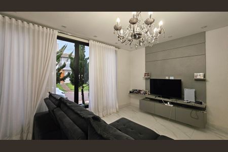 Casa de condomínio para alugar com 259m², 4 quartos e 3 vagas