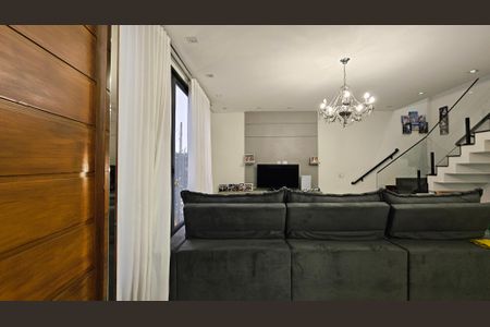 Casa de condomínio para alugar com 259m², 4 quartos e 3 vagas