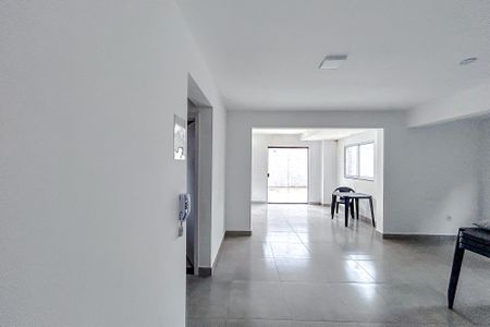 Apartamento para alugar com 36m², 1 quarto e sem vagaÁrea comum - Salão de festas